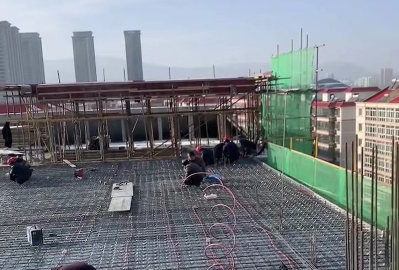 臨洮縣**實(shí)驗(yàn)小學(xué)綜合樓建設(shè)項(xiàng)目鋼結(jié)構(gòu)、樓承板安裝